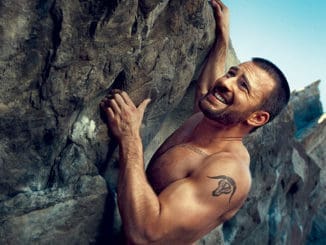 chris evans hot muscles tattoos