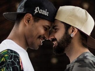 meet gay men in chicago, il