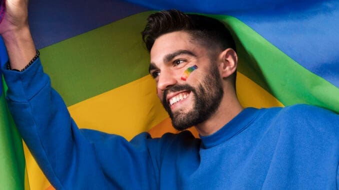 queer man coming out as part of relational therapy 2SC chicago